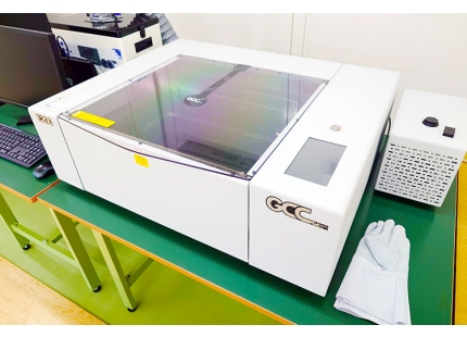 3 E200 desktop laser engraver applications